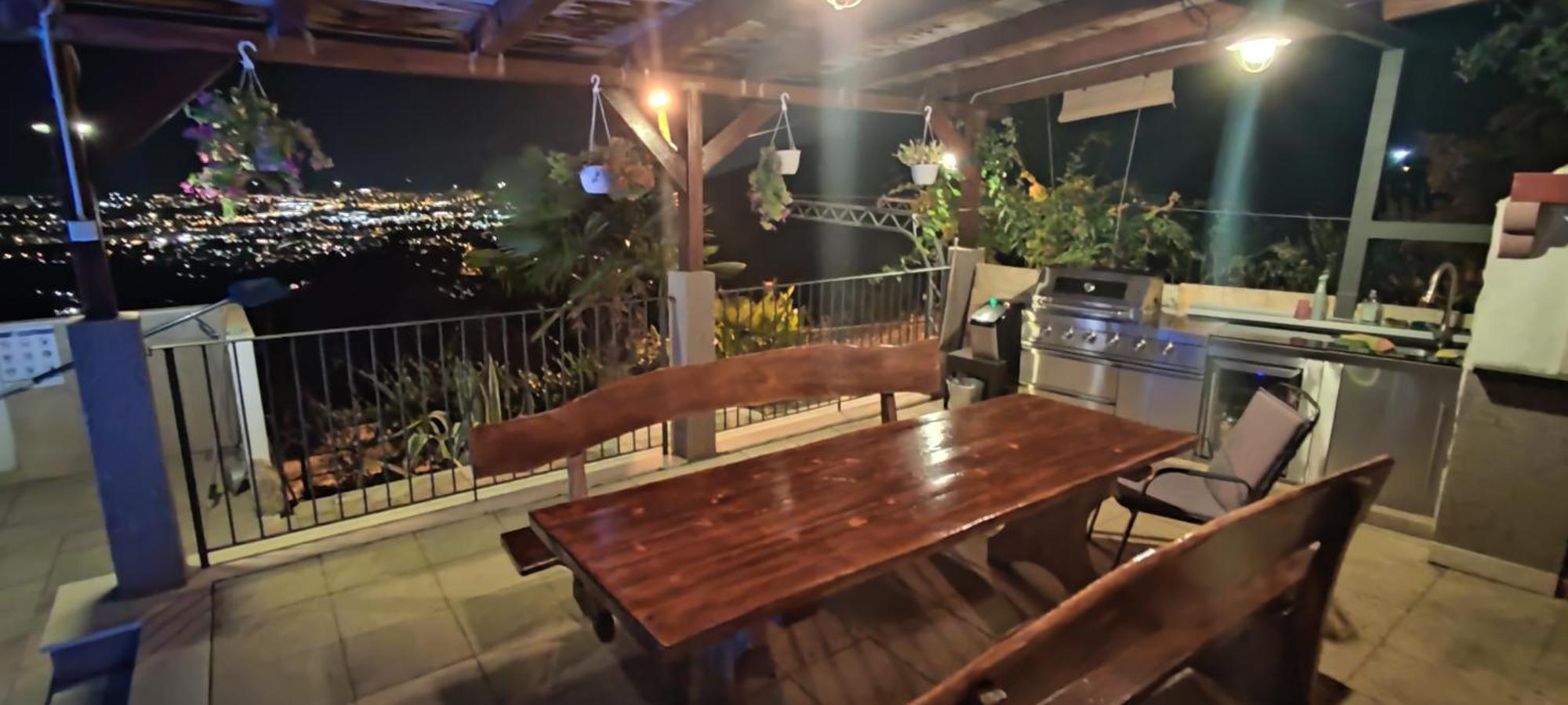Holiday Home Marincello Solin Bagian luar foto