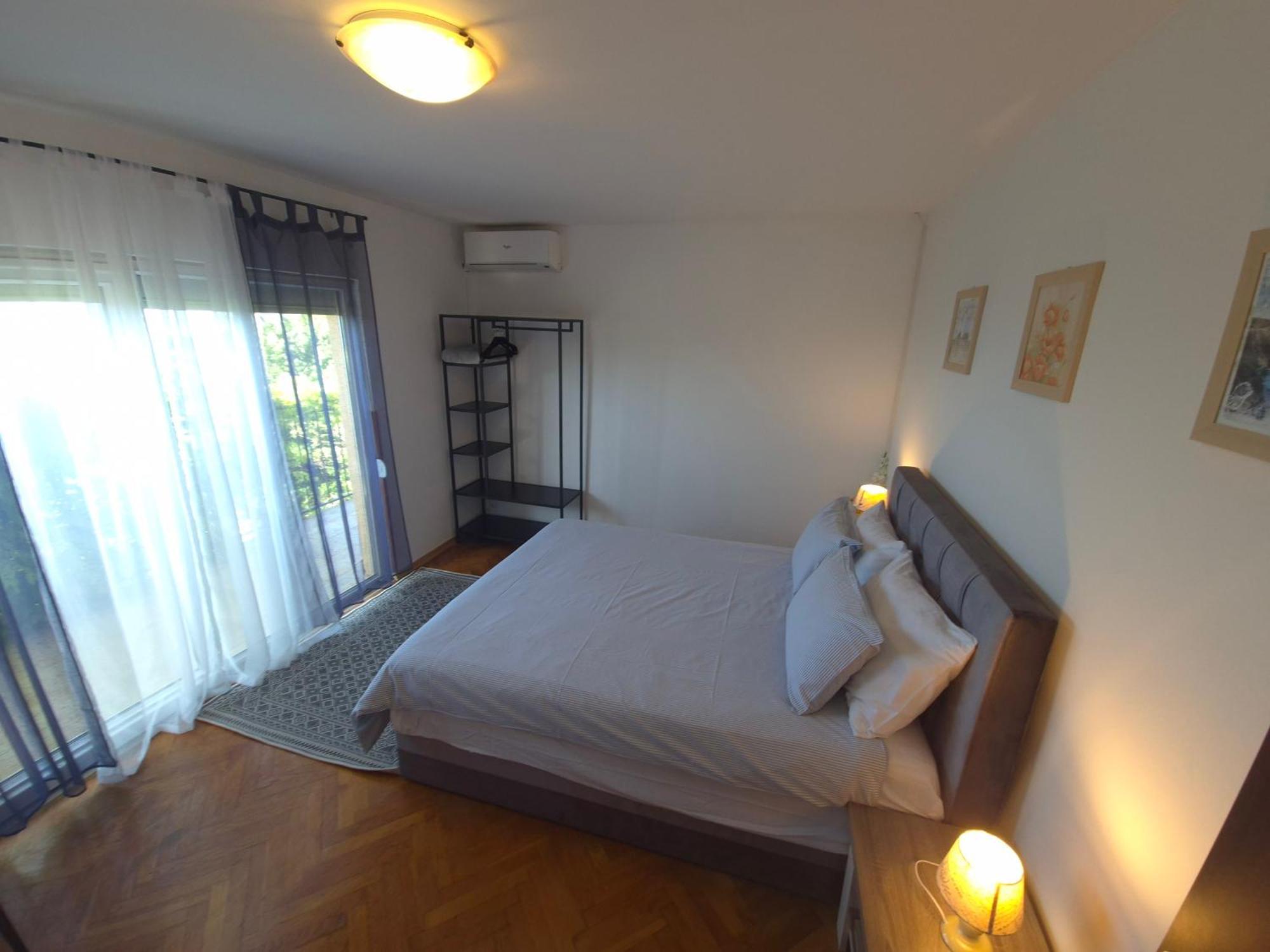 Holiday Home Marincello Solin Bagian luar foto